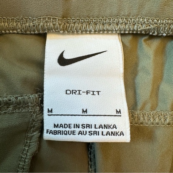 Nike Bliss Luxe 7/8 Training Pants Olive Army Green CU4603-222 Women Size Medium - Picture 13 of 15